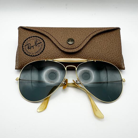 Vintage Ray Ban Bausch & Lomb 62mm Gold Frame Grey Lens Sunglasses Plus Case - Picture 2 of 13